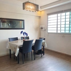 Blk 337 Jurong East Avenue 1 (Jurong East), HDB Executive #210173961